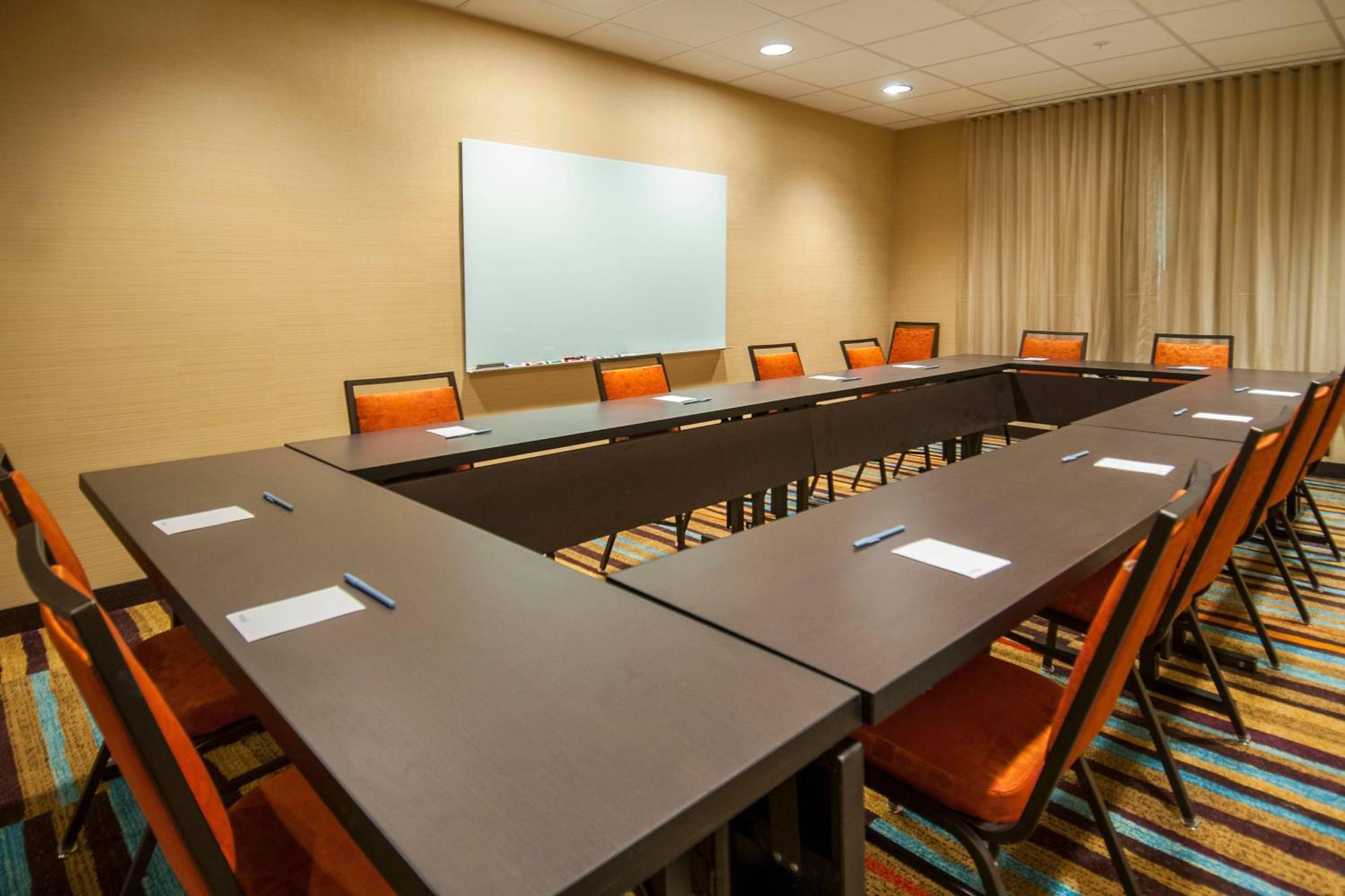 Fairfield Inn & Suites By Marriott Laplace Exteriör bild