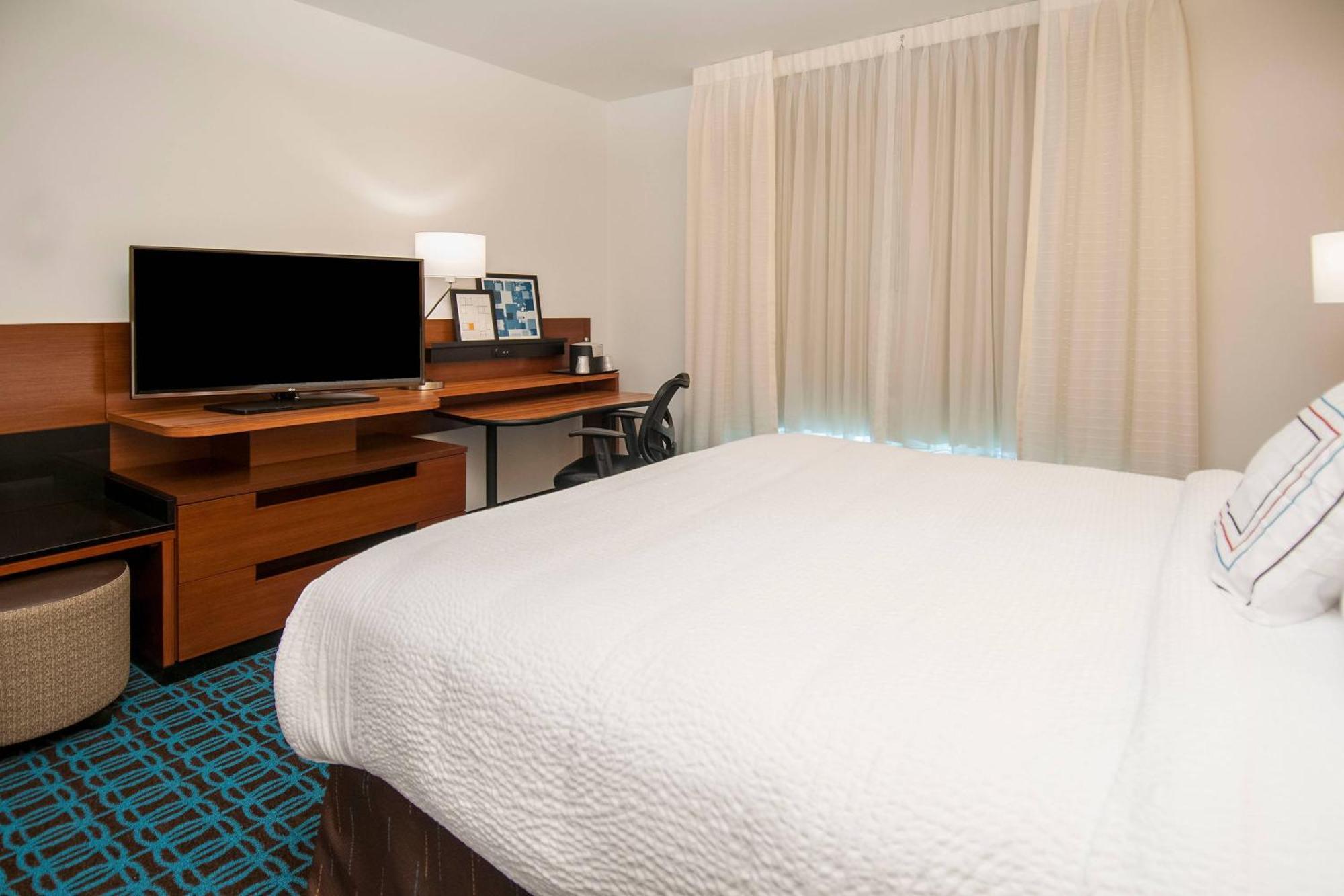 Fairfield Inn & Suites By Marriott Laplace Exteriör bild