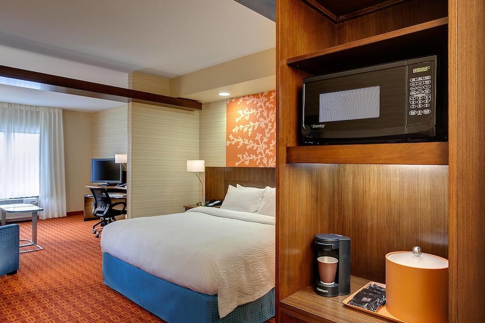 Fairfield Inn & Suites By Marriott Laplace Exteriör bild